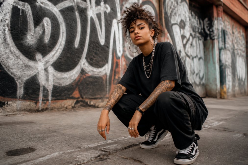 Unapologetic Street Style: 11 Fashion Tips That Speak Loud