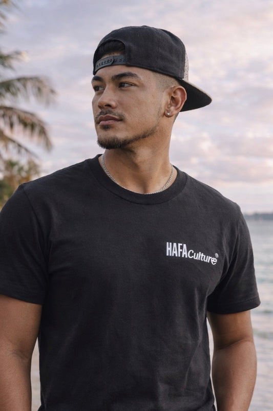 Guam Seal Puff Tee 🌴
